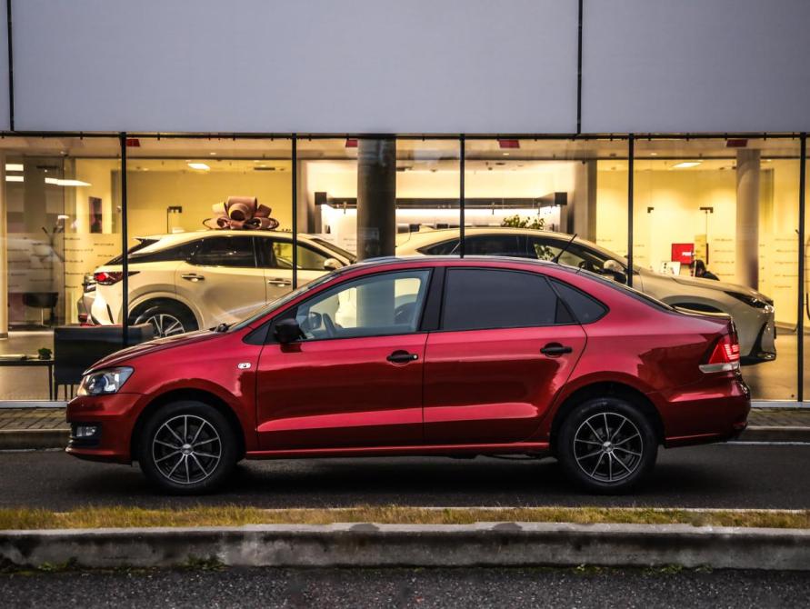 Volkswagen Polo V Рестайлинг Санкт-Петербург  - изображение 9