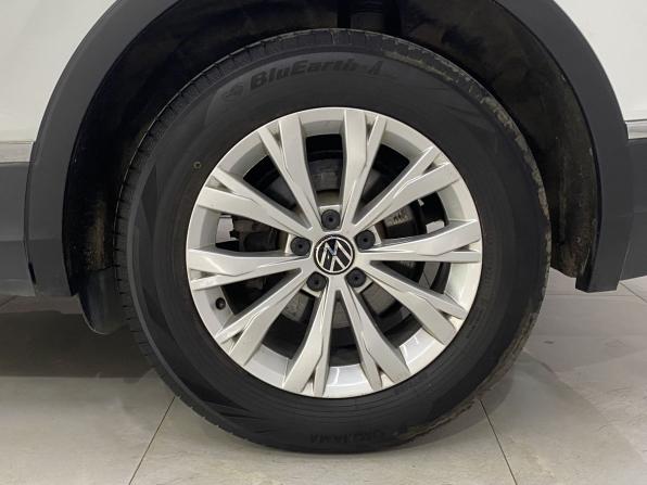 Volkswagen Tiguan II Рестайлинг с пробегом 2021 года, цена 3 099 000 рублей, 72000 км, внедорожник, Автокод Объявления