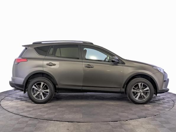 Toyota RAV4 IV (XA40) Рестайлинг с пробегом 2015 года, цена 2 230 000 рублей, 100105 км, внедорожник, Автокод Объявления