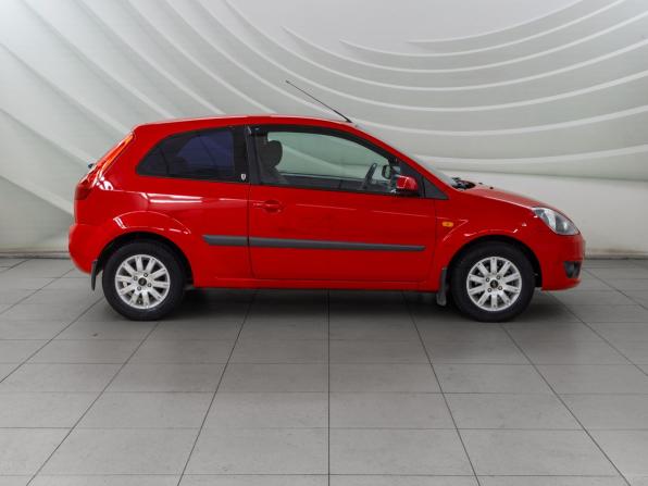 Ford Fiesta Mk5 с пробегом 2008 года, цена 418 000 рублей, 162610 км, хэтчбек, Автокод Объявления