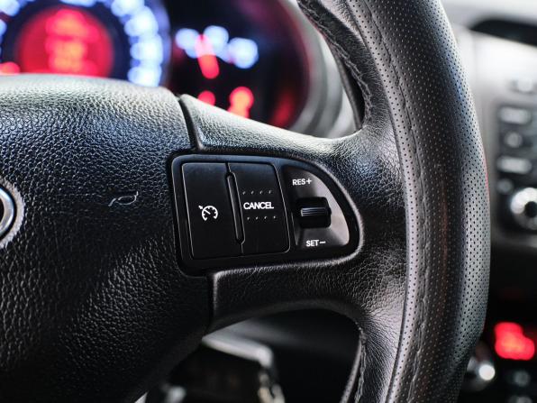 Kia Sportage III с пробегом 2013 года, цена 1 075 000 рублей, 194751 км, внедорожник, Автокод Объявления