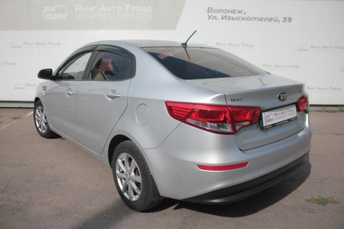 Kia Rio III Рестайлинг с пробегом 2016 года, цена 950 000 рублей, 178209 км, седан, Автокод Объявления