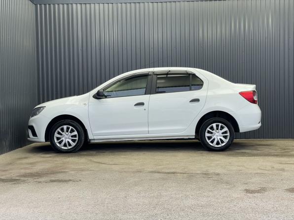 Renault Logan II Рестайлинг с пробегом 2018 года, цена 777 000 рублей, 129314 км, седан, Автокод Объявления