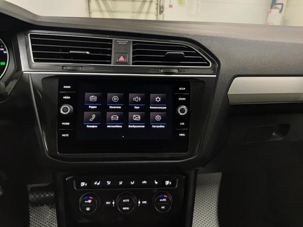 Volkswagen Tiguan II с пробегом 2019 года, цена 2 432 000 рублей, 139609 км, внедорожник, Автокод Объявления