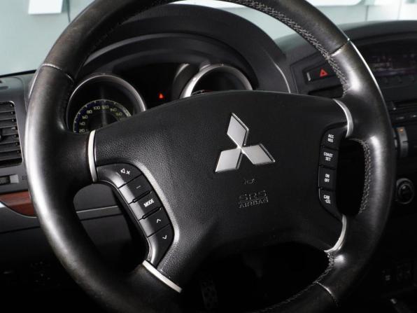 Mitsubishi Pajero IV с пробегом 2008 года, цена 1 655 000 рублей, 200022 км, внедорожник, Автокод Объявления