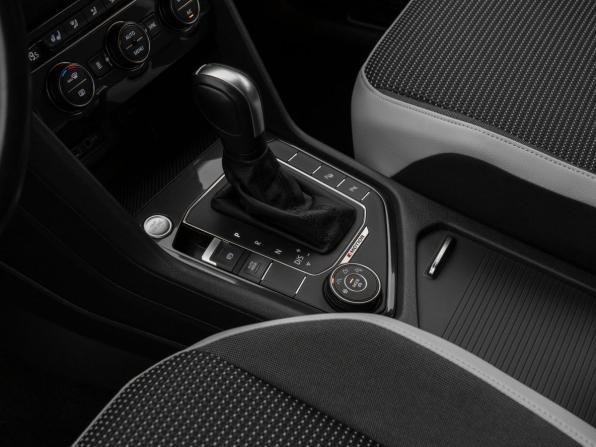 Volkswagen Tiguan II с пробегом 2020 года, цена 2 990 000 рублей, 83936 км, внедорожник, Автокод Объявления