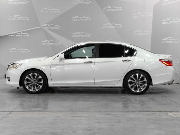 Honda Accord IX с пробегом 2013 года, цена 1 580 000 рублей, 259449 км, седан, Автокод Объявления