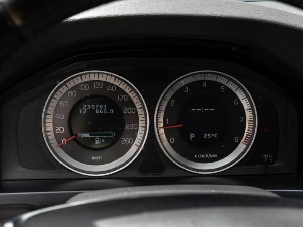 Volvo S60 II с пробегом 2011 года, цена 1 375 000 рублей, 235781 км, седан, Автокод Объявления