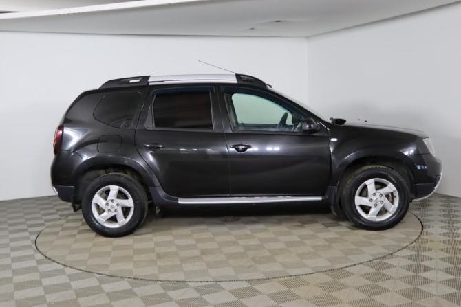 Renault Duster I Рестайлинг с пробегом 2016 года, цена 1 299 990 рублей, 107014 км, внедорожник, Автокод Объявления