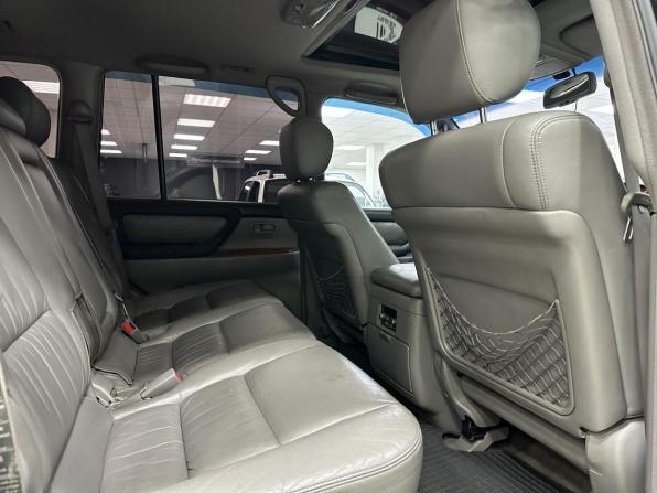 Toyota Land Cruiser 100 Series Рестайлинг 2 с пробегом 2007 года, цена 1 653 000 рублей, 278350 км, внедорожник, Автокод Объявления