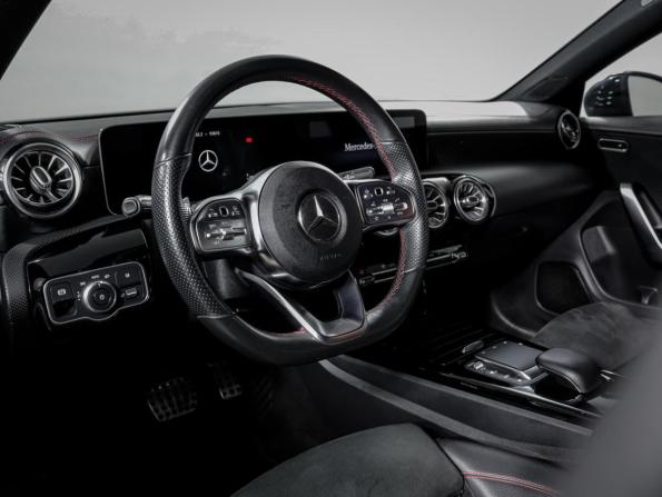 Mercedes-Benz CLA II (C118 X118) с пробегом 2019 года, цена 2 850 000 рублей, 93658 км, седан, Автокод Объявления