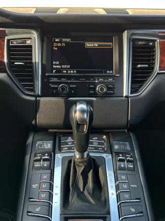 Porsche Macan I с пробегом 2014 года, цена 2 580 000 рублей, 88485 км, внедорожник, Автокод Объявления