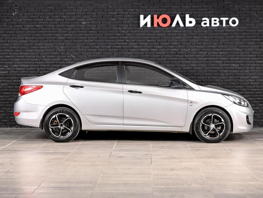 Hyundai Solaris I Екатеринбург  - изображение 9