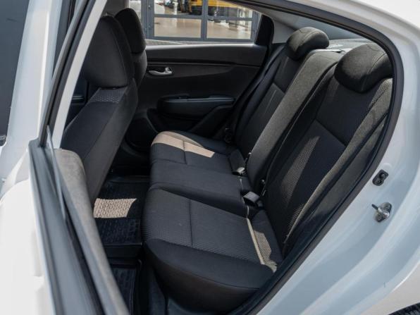 Kia Rio IV Рестайлинг с пробегом 2020 года, цена 1 320 000 рублей, 121796 км, седан, Автокод Объявления