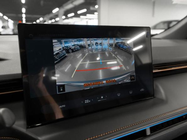 Toyota Frontlander с пробегом 2026 года, цена 3 900 000 рублей, 326 км, внедорожник, Автокод Объявления