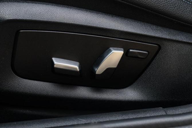 BMW 5 серии VII (G30/G31/G38) с пробегом 2018 года, цена 4 330 000 рублей, 85254 км, седан, Автокод Объявления
