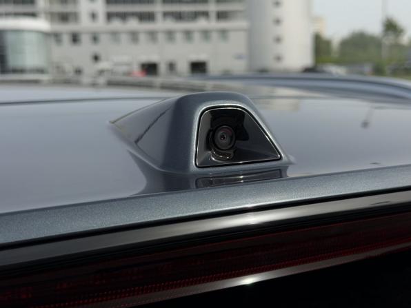 Geely Monjaro I Рестайлинг 2 с пробегом 2026 года, цена 3 950 000 рублей, 25 км, внедорожник, Автокод Объявления
