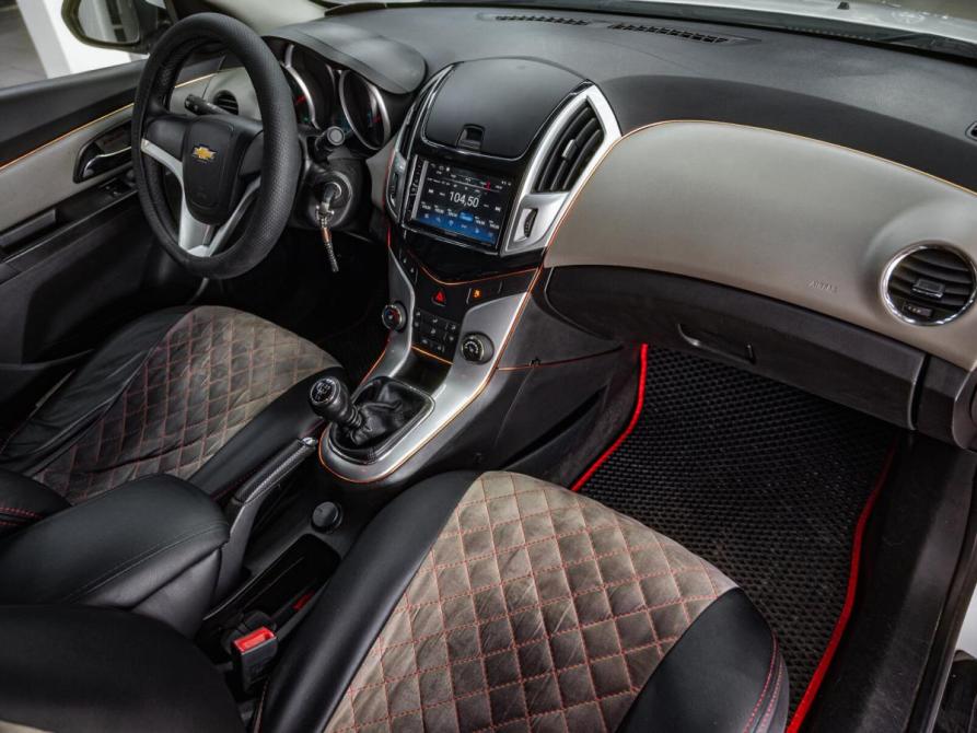 Chevrolet Cruze I Рестайлинг Челябинск  - изображение 25