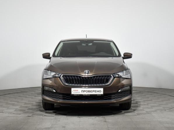 Skoda Rapid II с пробегом 2021 года, цена 1 699 000 рублей, 23106 км, лифтбек, Автокод Объявления