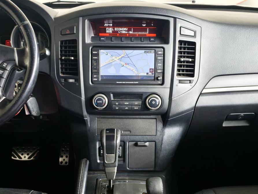 Mitsubishi Pajero IV Рестайлинг 1 Москва  - изображение 15