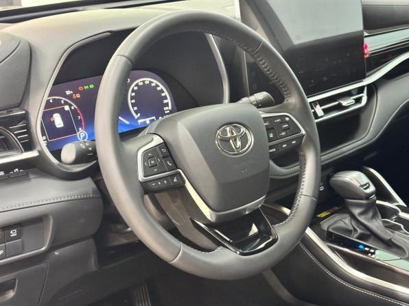 Toyota Highlander IV (XU70) с пробегом 2026 года, цена 5 200 000 рублей, 143 км, внедорожник, Автокод Объявления