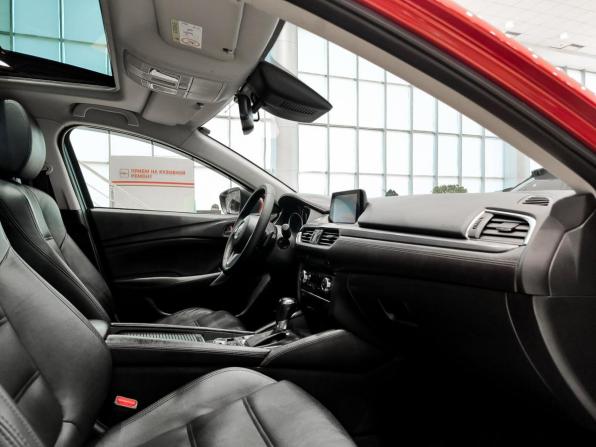 Mazda 6 III (GJ) Рестайлинг с пробегом 2015 года, цена 1 950 000 рублей, 98536 км, седан, Автокод Объявления