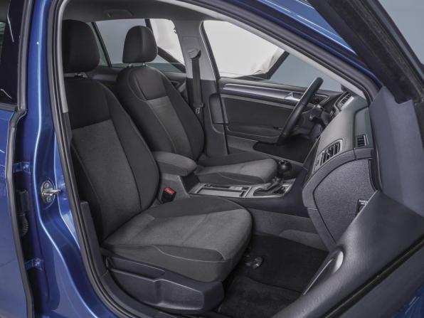 Volkswagen Golf VII с пробегом 2014 года, цена 1 690 000 рублей, 142011 км, хэтчбек, Автокод Объявления