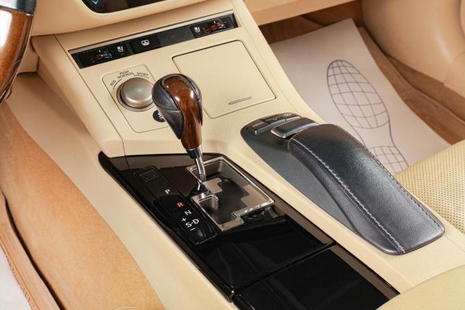 Lexus ES VI с пробегом 2014 года, цена 2 649 000 рублей, 261000 км, седан, Автокод Объявления