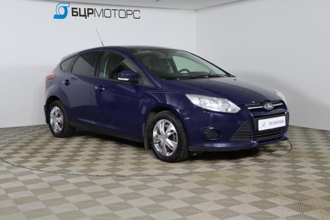 Ford Focus III с пробегом 2013 года, цена 729 990 рублей, 181000 км, хэтчбек, Автокод Объявления