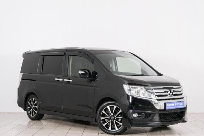 Honda Stepwgn IV Рестайлинг