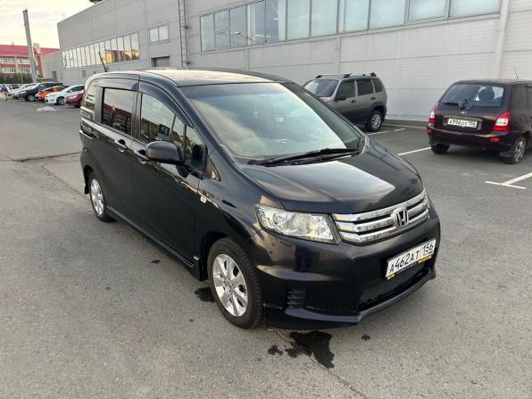 Honda Freed I с пробегом 2011 года, цена 1 120 000 рублей, 220731 км, компактвэн, Автокод Объявления