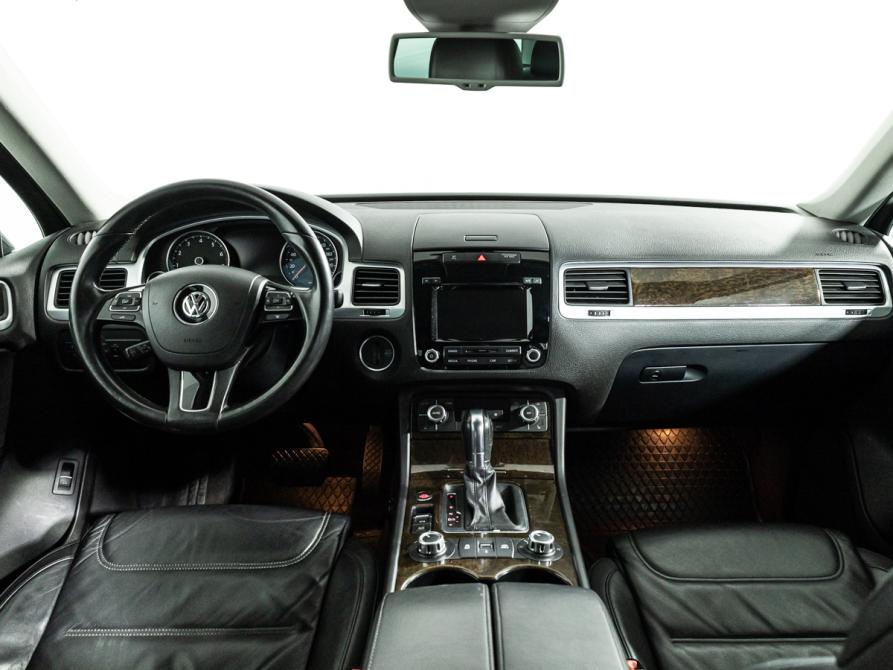 Volkswagen Touareg II Санкт-Петербург  - изображение 13
