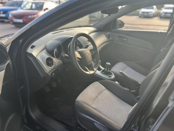 Chevrolet Cruze I Рестайлинг с пробегом 2013 года, цена 743 000 рублей, 176000 км, седан, Автокод Объявления