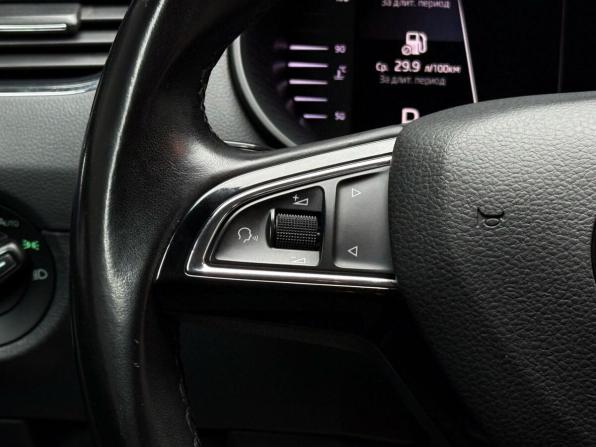 Skoda Octavia III (A7) Рестайлинг с пробегом 2018 года, цена 2 169 000 рублей, 158481 км, лифтбек, Автокод Объявления