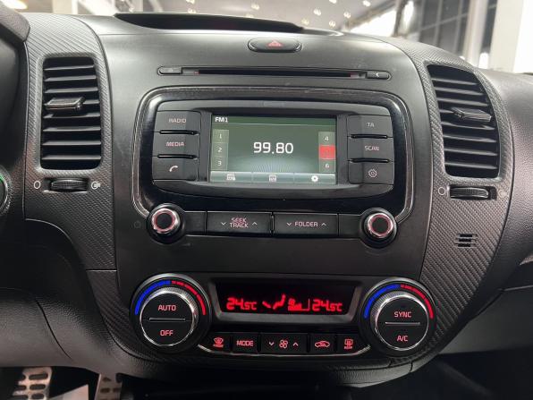 Kia Cerato III Рестайлинг (Classic) с пробегом 2018 года, цена 1 465 000 рублей, 184320 км, седан, Автокод Объявления