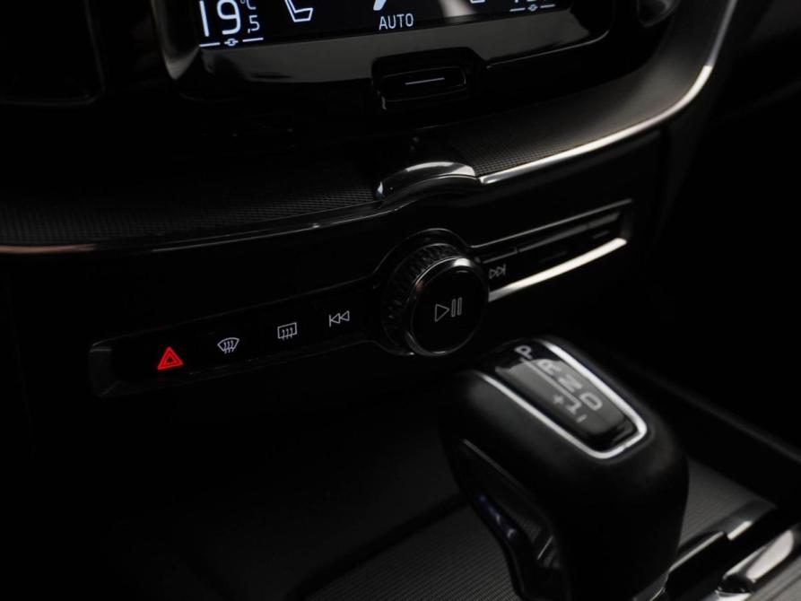 Volvo XC60 II Москва  - изображение 16