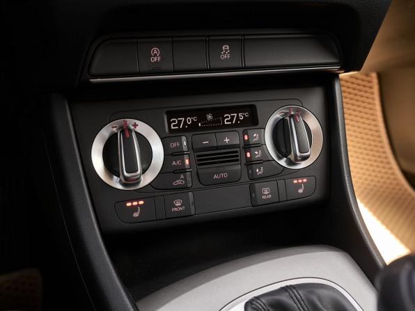 Audi Q3 I (8U) с пробегом 2014 года, цена 1 784 000 рублей, 158639 км, внедорожник, Автокод Объявления