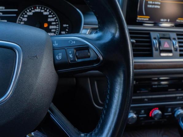 Audi A6 IV (C7) Рестайлинг с пробегом 2016 года, цена 2 580 000 рублей, 130528 км, седан, Автокод Объявления
