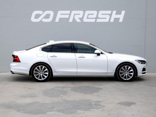 Volvo S90 II с пробегом 2017 года, цена 2 100 000 рублей, 290698 км, седан, Автокод Объявления