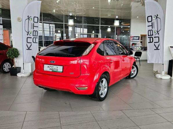 Ford Focus II Рестайлинг с пробегом 2011 года, цена 635 000 рублей, 250000 км, хэтчбек, Автокод Объявления