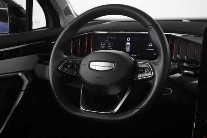 Geely Atlas II с пробегом 2024 года, цена 2 849 000 рублей, 18300 км, внедорожник, Автокод Объявления