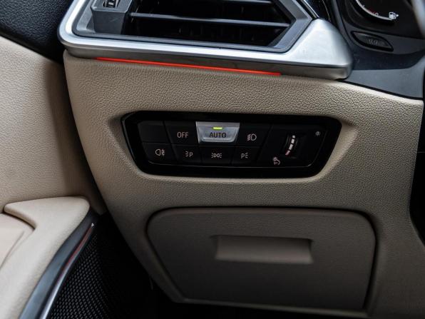 BMW 3 серии VII (G2x) с пробегом 2020 года, цена 2 980 000 рублей, 104452 км, седан, Автокод Объявления