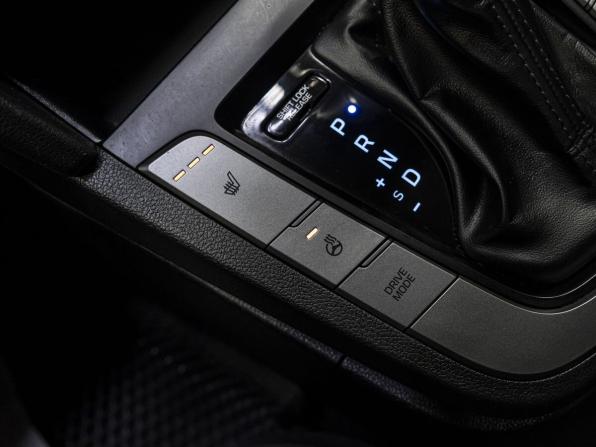 Hyundai Elantra VI (AD) Рестайлинг с пробегом 2019 года, цена 1 500 000 рублей, 113639 км, седан, Автокод Объявления