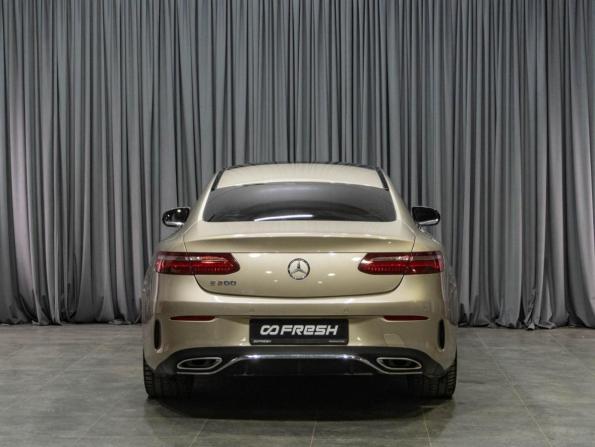 Mercedes-Benz E-Класс V (W213 S213 C238) с пробегом 2017 года, цена 4 549 000 рублей, 90132 км, купе-хардтоп, Автокод Объявления