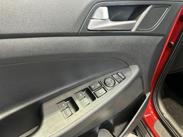 Hyundai Tucson III Рестайлинг с пробегом 2019 года, цена 2 420 000 рублей, 56249 км, внедорожник, Автокод Объявления