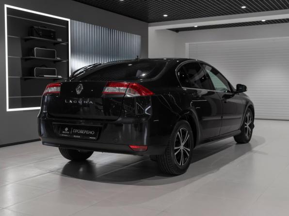 Renault Laguna III Рестайлинг с пробегом 2011 года, цена 745 000 рублей, 310244 км, лифтбек, Автокод Объявления