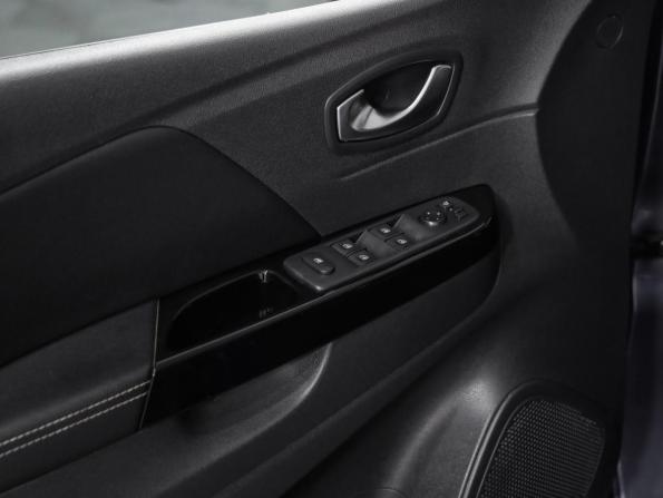 Renault Kaptur I Рестайлинг с пробегом 2020 года, цена 1 649 000 рублей, 133415 км, внедорожник, Автокод Объявления