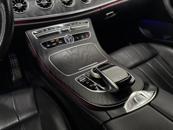 Mercedes-Benz E-Класс V (W213 S213 C238) с пробегом 2018 года, цена 4 049 000 рублей, 80057 км, кабриолет, Автокод Объявления