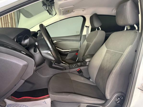Ford Focus III с пробегом 2012 года, цена 699 000 рублей, 178235 км, хэтчбек, Автокод Объявления