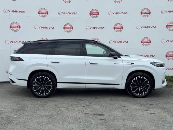Jaecoo J8 с пробегом 2025 года, цена 3 799 000 рублей, 803 км, внедорожник, Автокод Объявления